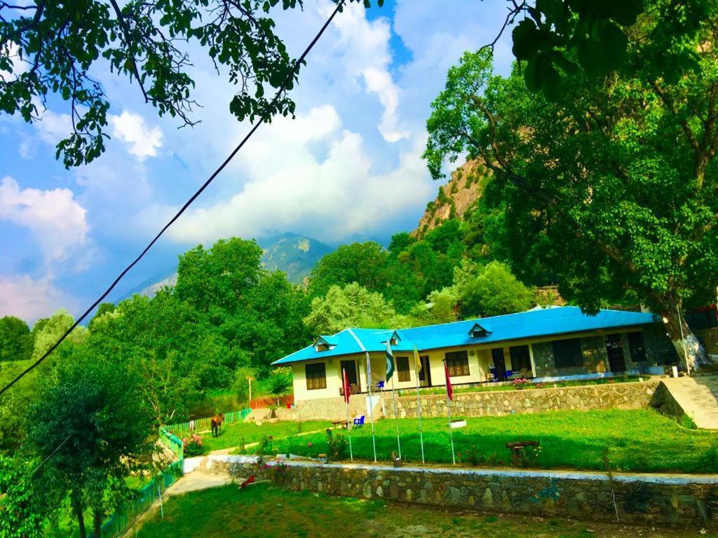 Chitral Inn Resort Exterior foto